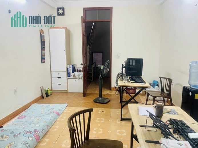 Bán nhà Trần Quang Diệu ngõ ô tô tránh phân lô 40m 5 tầng MT4m giá 11.5 tỷ