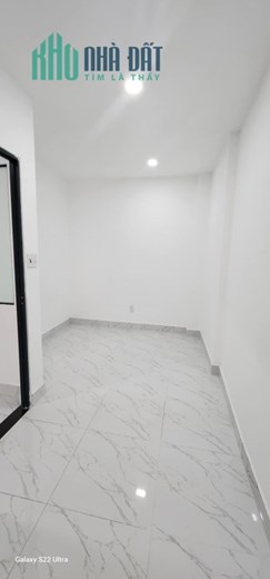 BÁN NHÀ GẦN ĐƯỜNG CMT8 - NHÀ MỚI MUA VÀO Ở NGAY.