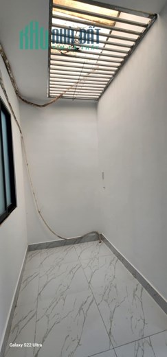 BÁN NHÀ GẦN ĐƯỜNG CMT8 - NHÀ MỚI MUA VÀO Ở NGAY.
