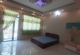 Nhà mặt tiền đường xe hơi khu tái định cư Phú Mỹ, Q7