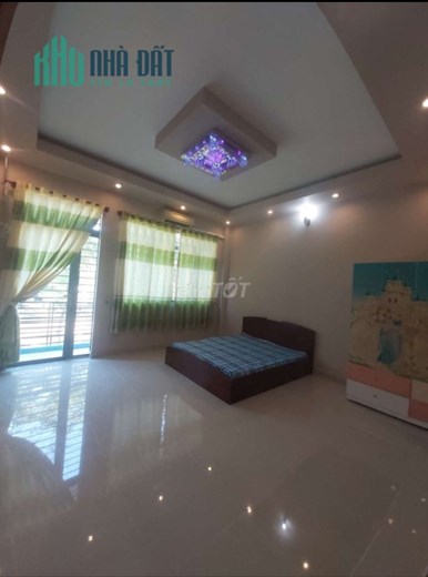 Nhà mặt tiền đường xe hơi khu tái định cư Phú Mỹ, Q7