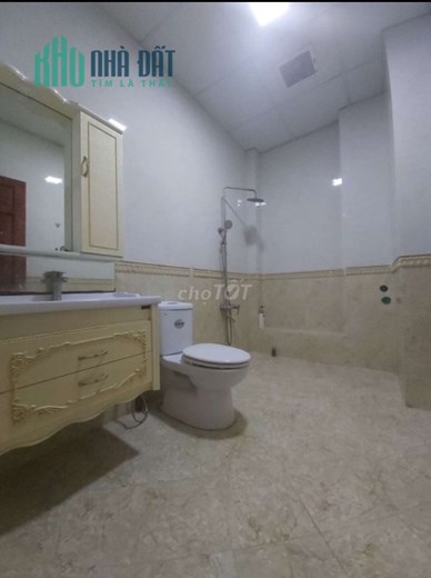 Nhà mặt tiền đường xe hơi khu tái định cư Phú Mỹ, Q7
