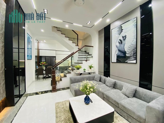 Bán nhà 370 Khương Đình 48m x 4 tầng, mt: 4m chỉ 6,5 tỷ, ô tô đỗ cửa