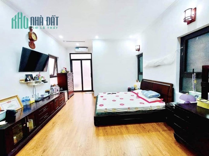 Bán nhà Khương Đình 58m x 5 tầng, mt: 4.5m chỉ 6,1 tỷ, nhà đẹp ở luôn