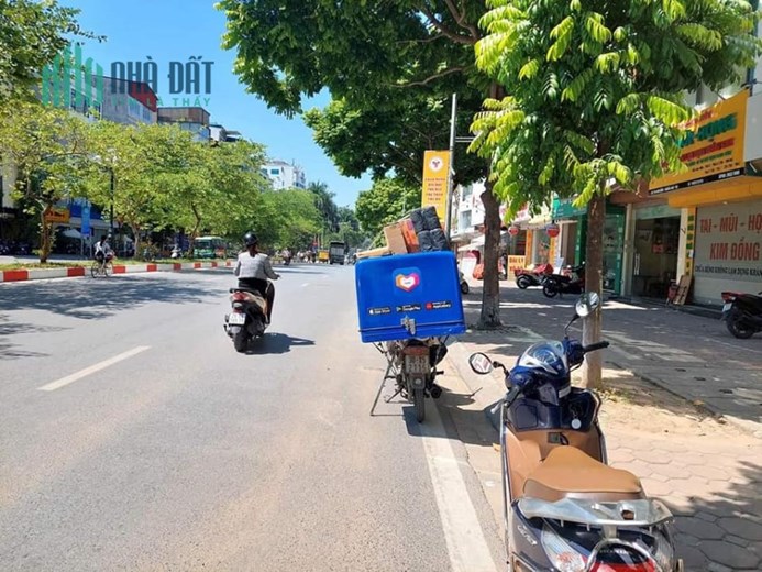 Nhà Mặt Phố Kim Đồng, 119m2, 5T, MT4.1m, 23.5 tỷ, KD đỉnh 0977097287