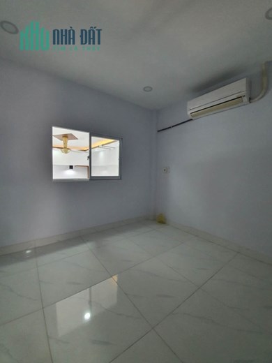 Chỉ 2.5 tỷ có ngay nhà Hiệp Thành Quận 12, Hẻm xe hơi Sổ Hồng riêng