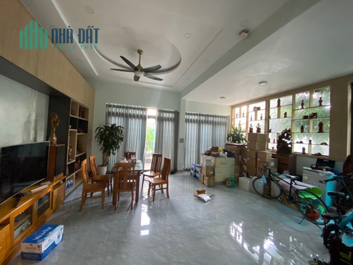 Biệt thự Gia hòa phước long B, diện tích 133m , 4 tầng khu vip