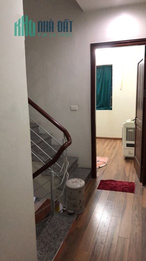 Bán phân lô Trung Kính ô tô tránh 42m 4 tầng MT3.6m giá 12.9 tỷ