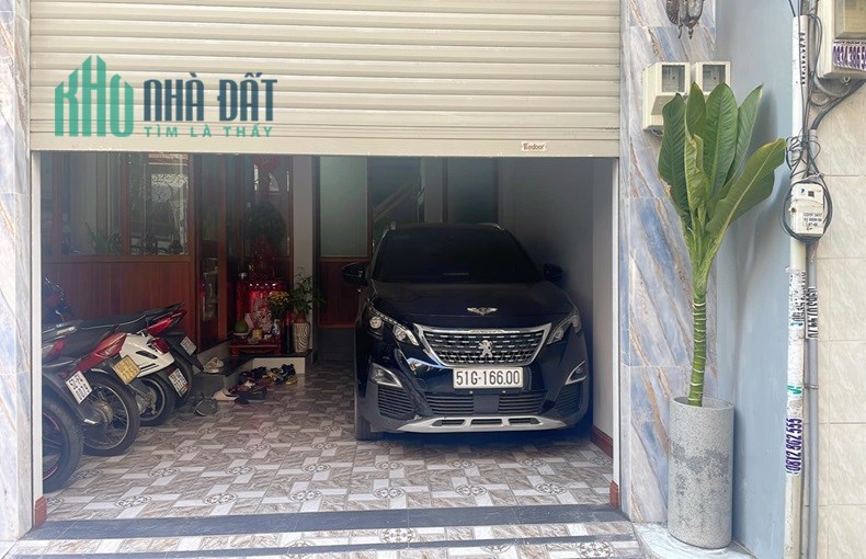 Bán nhà hạ chào 6 tỷ, đường Vườn Chuối, P4, Q3, 80m2, 4 tầng, ngang gần 6m.