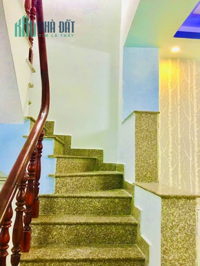 NHÀ HẺM XE TẢI ĐƯỜNG TRẦN VĂN MƯỜI, HÓC MÔN.