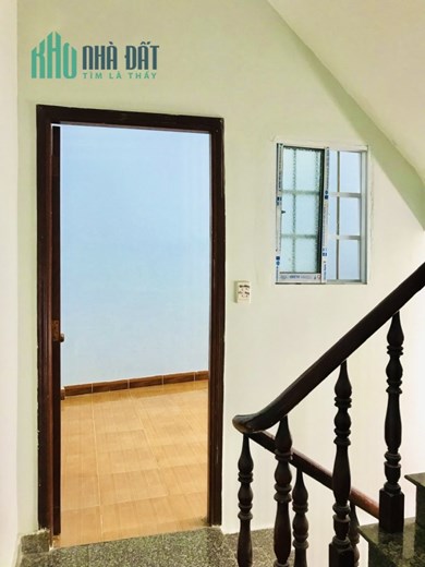 NHÀ HẺM XE TẢI ĐƯỜNG TRẦN VĂN MƯỜI, HÓC MÔN.
