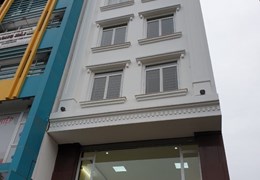 Bán tòa nhà 8 tầng mặt phố Nguyễn Xiển ngay ngã tư Nguyễn Trãi., DT 160m22. GIÁ 68 tỷ
