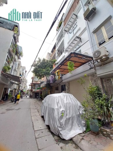 Bán nhà Mặt ngõ 147 Tân Mai, Hoàng Mai, thông DT 40m × 5T Ô Tô tránh vào nhà chỉ 4 tỷ 950 triệu