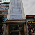 Cho thuê tòa nhà mặt phố Nguyễn Khang. DT: 120m2 * 8 tầng + 1 hầm, MT: 8m. Giá: 180 tr/th