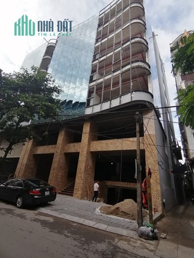 Bán gấp tòa nhà VP VIP 9 tầng mặt phố Hoàng Ngân Dt 400m2. Giá 245 tỷ