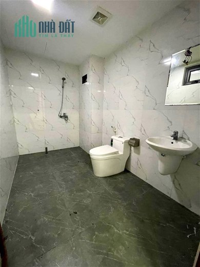 Bán Nhà Phân Lô Phố Trần Quang Diệu Quận Đống Đa. 48m Xây 8 Tầng Mặt Tiền 6m Nhỉnh 16 Tỷ. Cam Kết