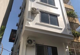 Bán Nhà Phố Thổ Quan Quận Đống Đa. 51m Xây 5 Tầng Mặt Tiền 4.3m Nhỉnh 10 Tỷ. Cam Kết Ảnh Thật Mô Tả