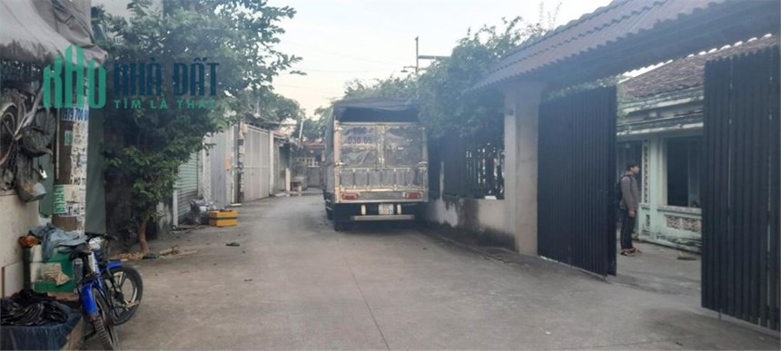 Bán Nhà C4 250m2 Đường Xe Tải Thới Tam Thôn Hóc Môn