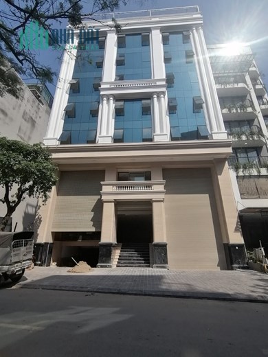 Bán toà 11 tầng siêu vip mặt phố Dịch Vọng Hậu - Duy Tân. Giá bán: 350 tỷ