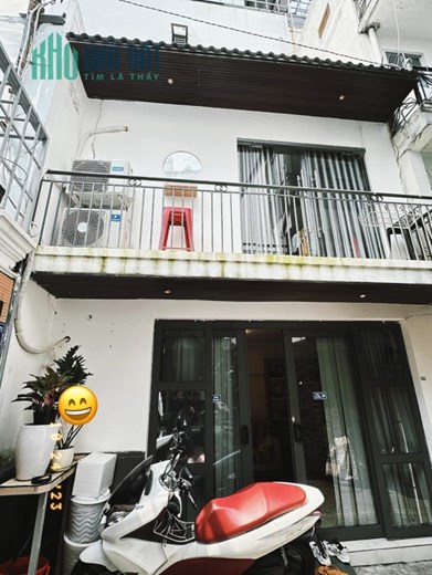 Nhà mới, đẹp, chính chủ, vào ở ngay trung tâm Quận 4 chỉ 3,9 tỷ