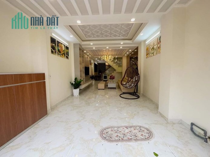 SIÊU PHẨM OTO VÔ NHÀ - NGAY PHÒNG CÔNG CHỨNG - 4PN FULL NỘI THẤT - BALCONY SIÊU CHILL.