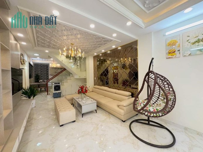 SIÊU PHẨM OTO VÔ NHÀ - NGAY PHÒNG CÔNG CHỨNG - 4PN FULL NỘI THẤT - BALCONY SIÊU CHILL.