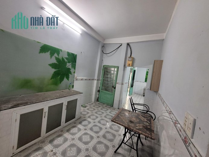 Bán Gấp Nhà Cấp 4, Phạm Văn Chiêu, 60m2 Ngang 5.3m, SHR hiện hữu, 3.3 Tỷ
