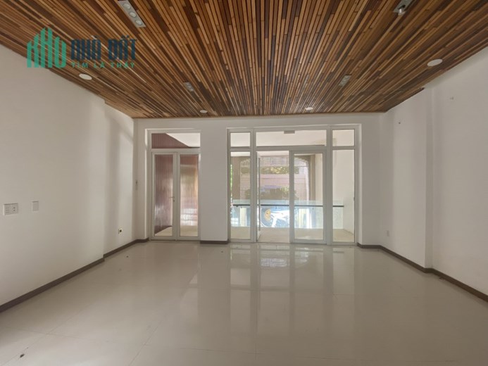Nhà 3 tầng MT đường Ông Ích Khiêm, 79m2,ngang gần 7m, giá 8 tỷ