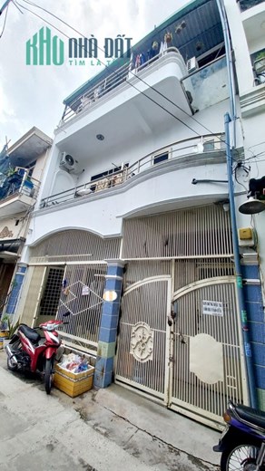 Nhà 3 Tầng nở hậu gần 7m, 8 Phòng ngủ, Tân Quy Quận 7