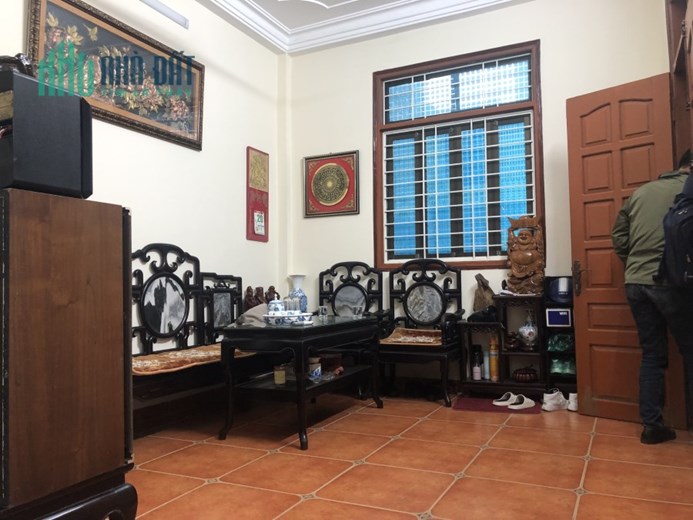 Bán gấp nhà Phố Tôn Đức Thắng gần ô tô lô góc 40m 4 tầng MT 5m hơn 4 tỷ LHCC.  0975124520