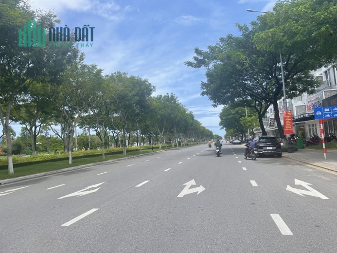 kim long khu E ngay đối diện UBND quận Liên Chiểu giá chỉ 34xx
