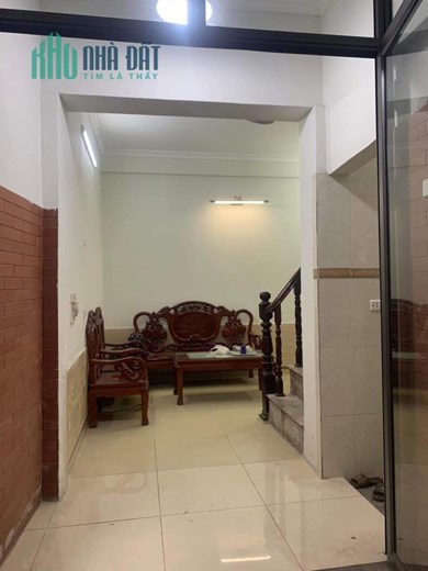 💥SIÊU HIẾM! Nhỉnh 2 tỷ có hộ khẩu Đống Đa, nhà đẹp 4 tầng ở luôn, bán 2.59 tỷ