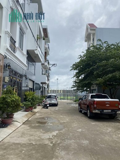 Đất Mặt Tiền Hẻm 8m - Ngang Hơn 5m, Khu Phân Lô An Phú Đông Quận 12 - Vị Trí Kinh Doanh - Phù Hợp