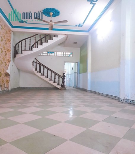 Bán nhà MT KD Nguyễn Cửu Đàm, Tân Sơn Nhì, Tân Phú, 83m2, 4 tầng.