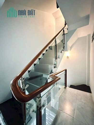 Bán nhà 4 tầng Phú Nhuận, Phan XíchLong, 5x8m, gia nhỉnh 6 tỷ