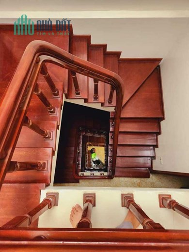 Bán Nhà Mặt Phố Hoa Bằng 54m2 x 4 tầng, Mặt Phố kinh doanh đỉnh cao, ô chờ thang máy, giá đầu tư