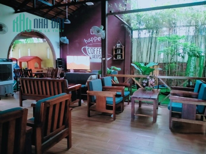 SỞ HỮU BIỆT THỰ SÂN VƯỜN QUÁN CÀ FE DIỆN TÍCH ĐẤT KHỦNG 325M2, GẦN SÔNG CẨM LỆ MÁT MẺ