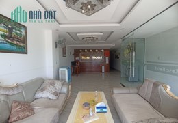 KHÁCH SẠN MẶT TIỀN VIEW BIỂN - KHÁCH SẠN ĐẲNG CẤP - THANG MÁY NHẬT - DÒNG TIỀN KHỦNG 100TR/TH