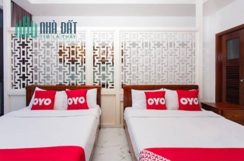 KHÁCH SẠN MẶT TIỀN VIEW BIỂN - KHÁCH SẠN ĐẲNG CẤP - THANG MÁY NHẬT - DÒNG TIỀN KHỦNG 100TR/TH