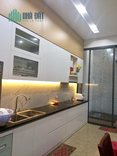 Mua nhà đón xuân. Bán nhà 4 tầng mới đẹp Hòa Minh - cạnh biển - ở ngay - giá sập hầm