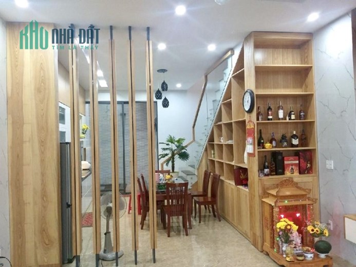 Mua nhà đón xuân. Bán nhà 4 tầng mới đẹp Hòa Minh - cạnh biển - ở ngay - giá sập hầm