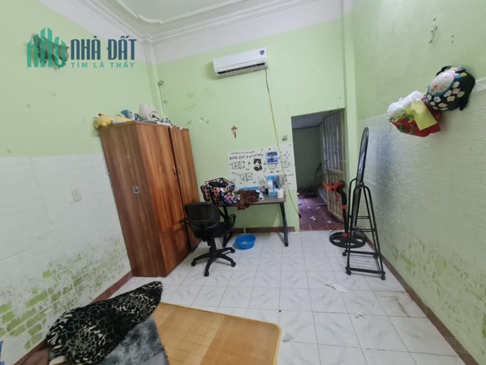 Bán Nhà Mặt Phố Yên Hòa - Cầu Giấy, DT:  45M, MT: 4m, chỉ nhỉnh 11 tỷ