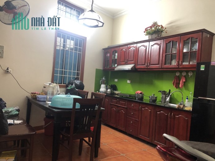 Bán gấp nhà Phố Tôn Đức Thắng gần ô tô lô góc 40m 4 tầng MT 5m hơn 4 tỷ LHCC.