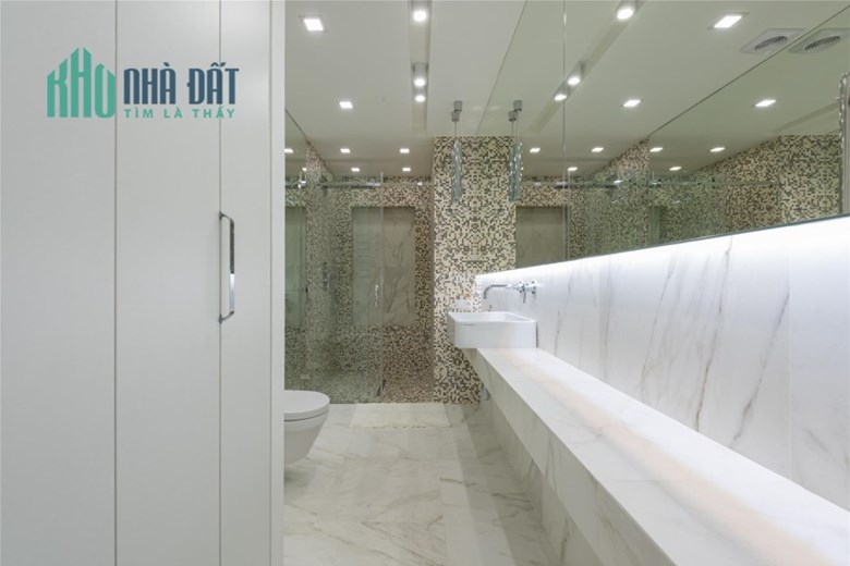 Bán nhà Dương Đình Nghệ: 30mx 5 tầng, Ở ngay- 3,45 tỷ