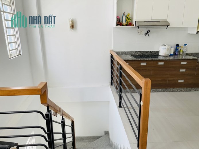Nguyễn Văn Đậu 72m 2lầu 6.7 x 11 giá 5.9 tỷ Phường 5 Bình Thạnh - bán cả sân vườn cực đẹp - đường