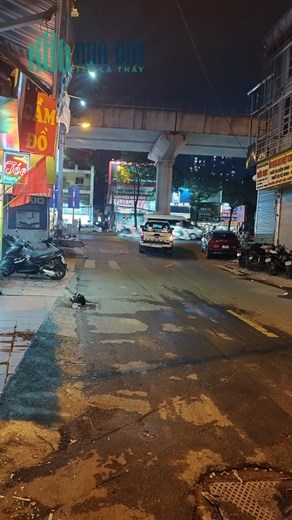 O9 2628 5559  Bán nhà Trần Bình 72/76m², 1 tầng, mt 5.7m, giá 12.8 Tỷ Cầu Giấy. Xem thoải mái miễn
