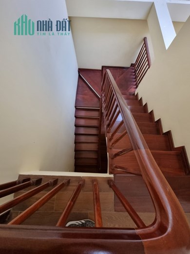 O9 2628 5559  Bán nhà Nghĩa Tân 60/80m², 4 tầng, mt 4.8m, giá 16 tỷ Cầu Giấy. Xem thoải mái miễn