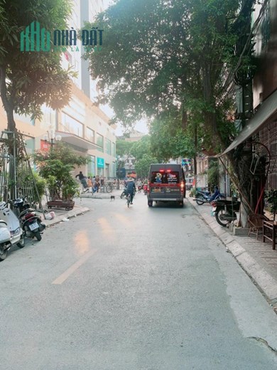 Ngon Bổ Rẻ, Đất Ngô Thì Nhậm, Ô Tô Đỗ Cửa 44m, Chỉ 5.X tỷ