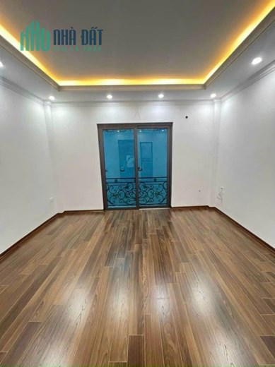 Siêu phẩm. Bán nhà Phố Lụa, Vạn Phúc, Hà Đông. 40m2 x 4 Tầng. 3 Ngủ. Hơn 3 Tỷ. 0968084286