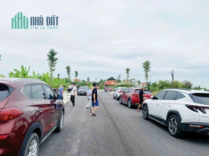 BÁN ĐẤT TRUNG TÂM THANH HOÁ 6KM, SỔ ĐỎ, CHỈ 780TR. LH:0372309458 - 0944302236